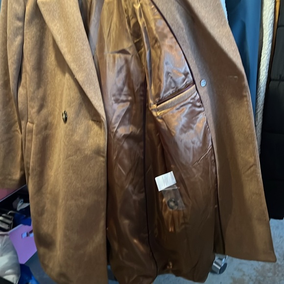 Ladies DKNY winter tan color, jacket, new size 2xl  100% polyester 24 ptp 42long - Picture 3 of 7